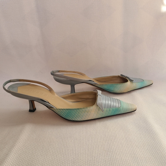 Givenchy Elegant Striped Slingback Heels - Picture 1 of 8